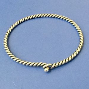 James Avery Twist on Wire Hook SS Bracelet